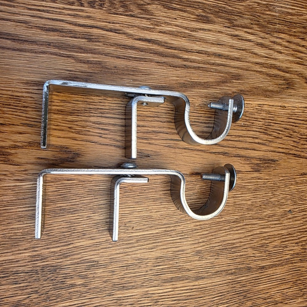 No No Bracket Set of 2 Adjustable Silver Metal Curtain Rod Hooks No Drill Rental
